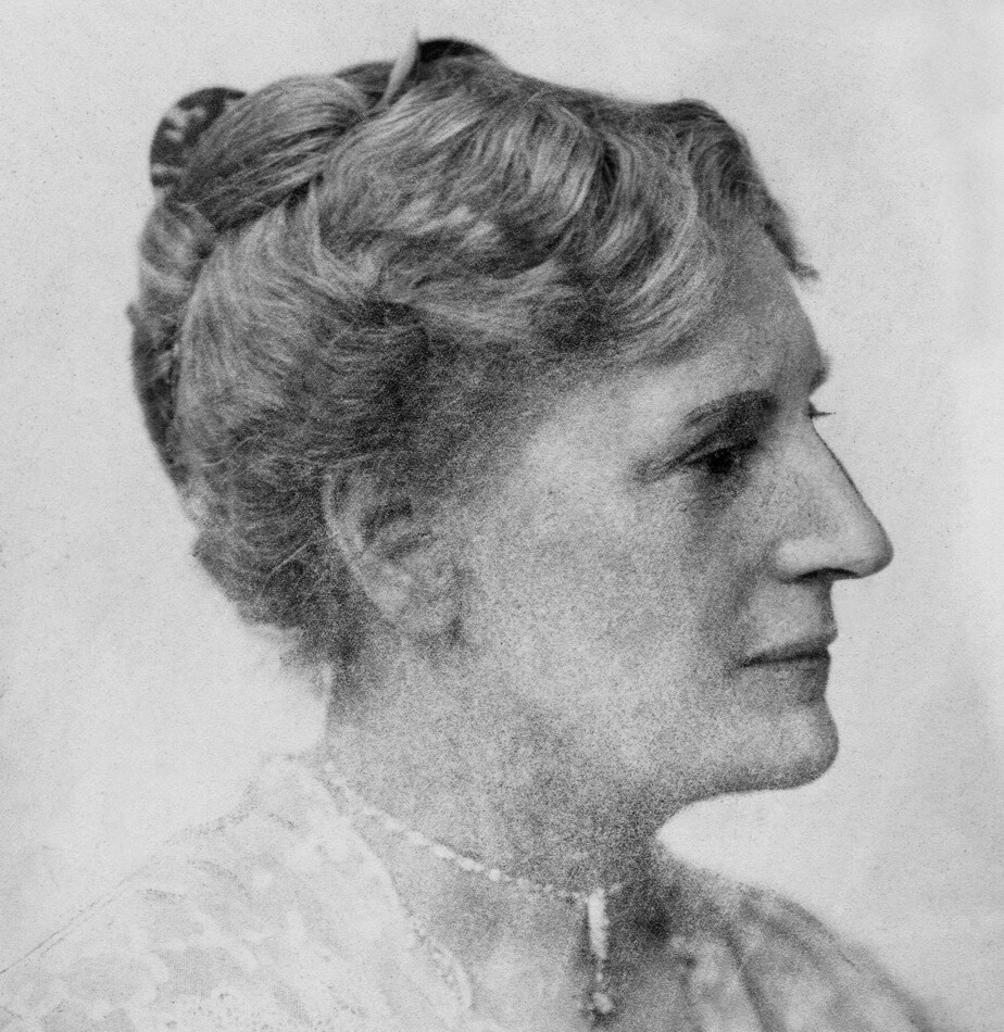 Emma Gad.jpg